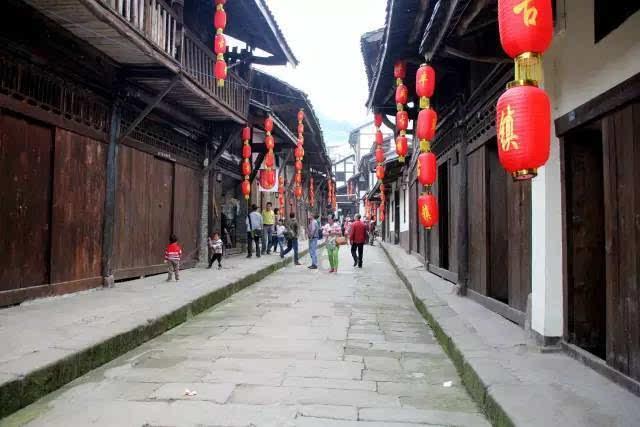 沙漠前行